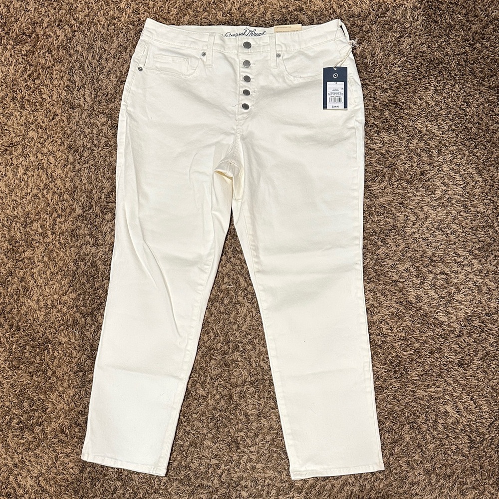 Universal Thread Hugh Rise Straight Crop White Jeans (with stain)